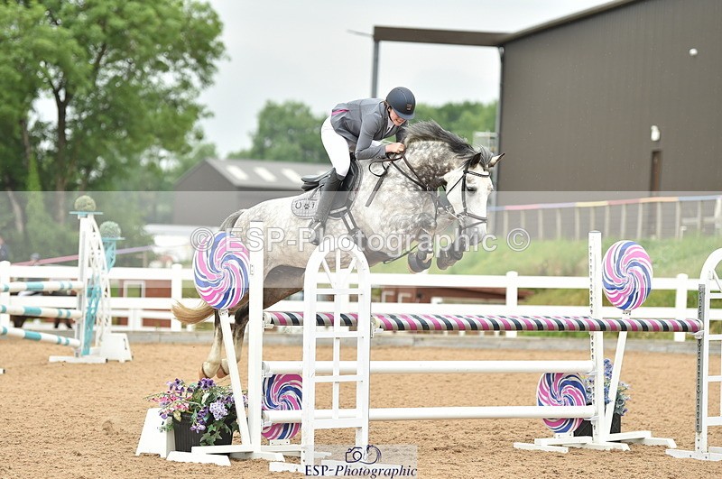 230611A-123728-05535 - Cls 34 1.05m Amateur Qualifier