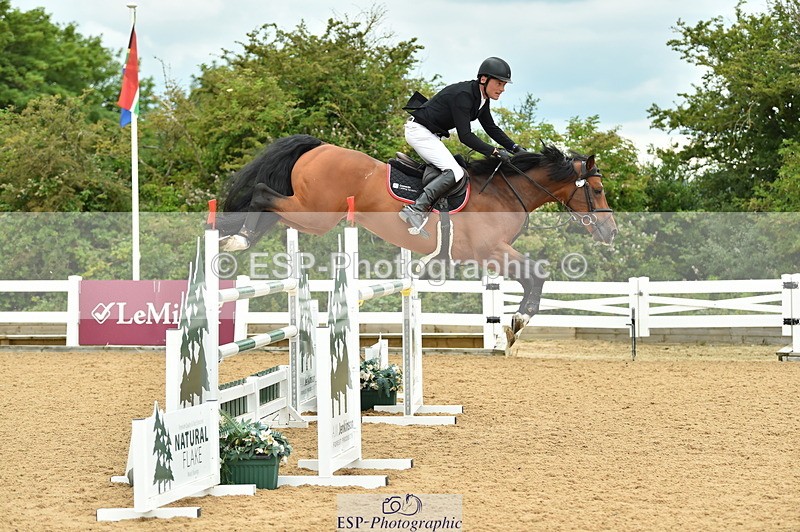 230720A-140004-03268 - Cls 21, 1 Star Gold 1.30m