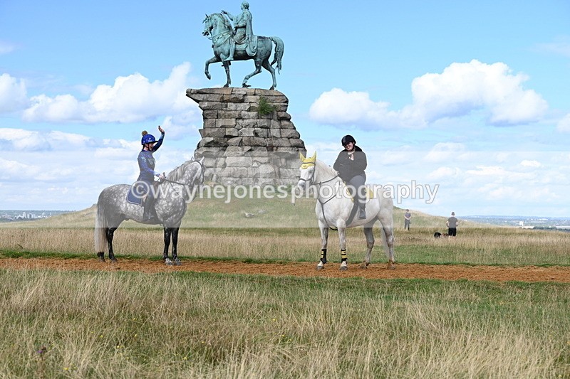 DSC_9940 - Time at Statue 15:11 to 15:58