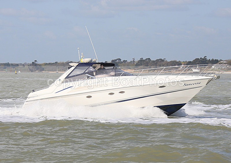 140418 SANCERRE SUNSEEKER MARTINIQUE 42 WT7A6922 - Motorboats - Open