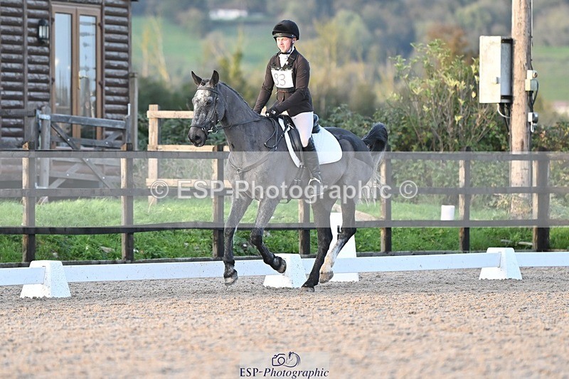 231105-155533-03974 - Cls 4 Novice 24 15.24 to 16.35 break