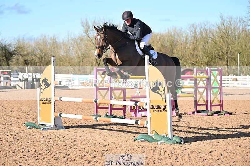 240224A-151614-04099 - Cls 15 Foxhunter and 1.20m Open