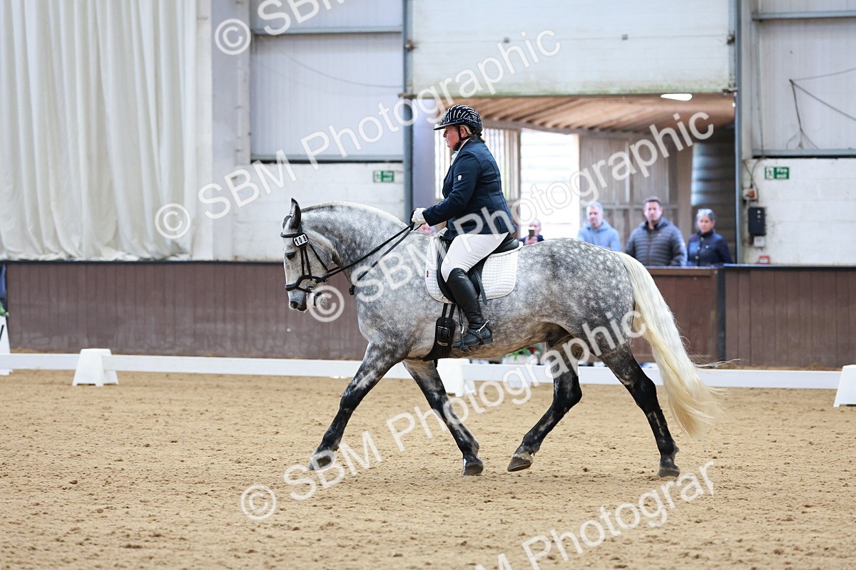 SBM_007100 - Class 6b - Novice 6 - 8.56-9.24