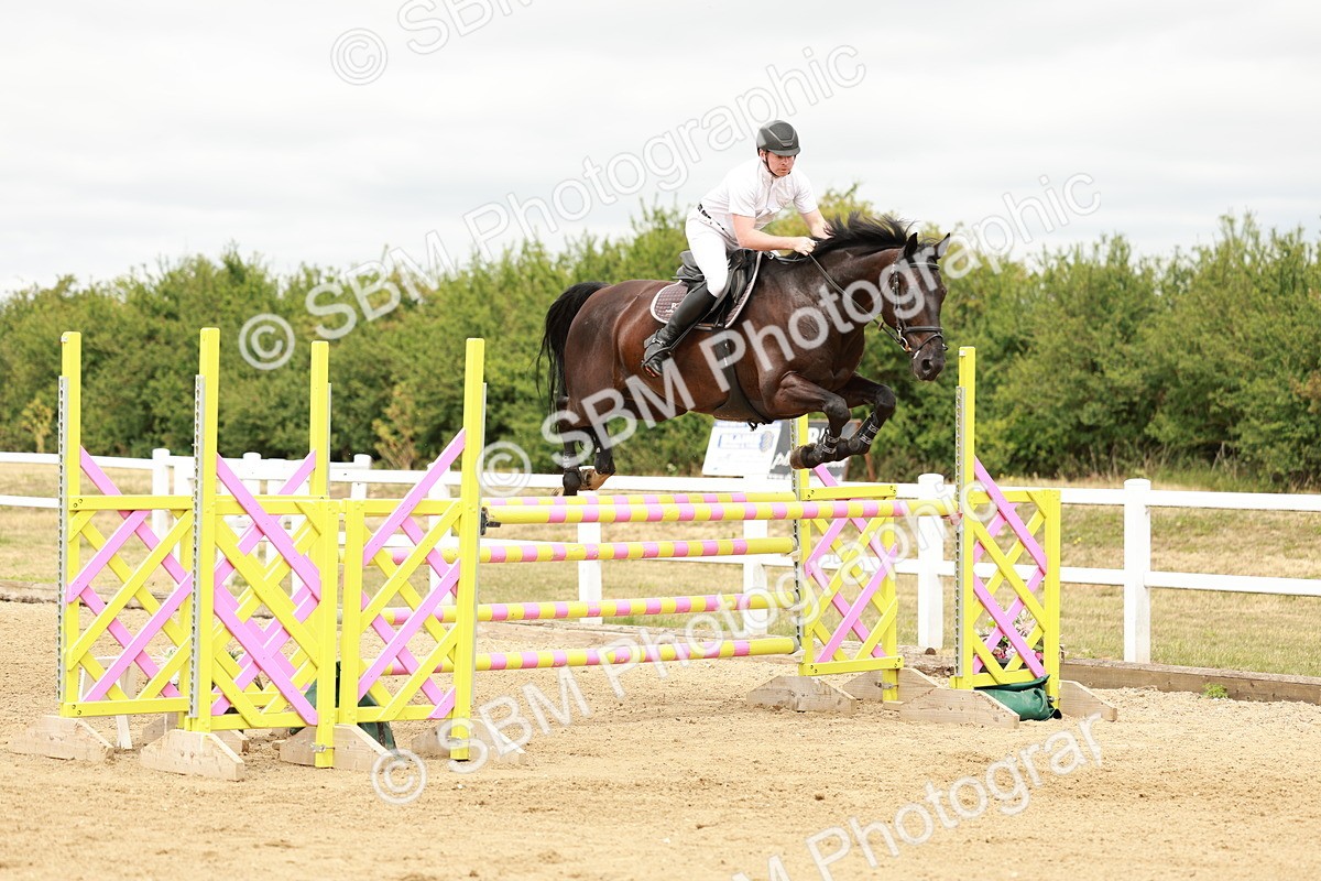 SBM_017783 - Class 21 - Senior Newcomers Championship 2d Rd
