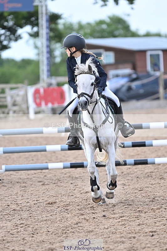 240628A-161402-01397 - Cls 5 Stepping Stones 128cm + 138cm