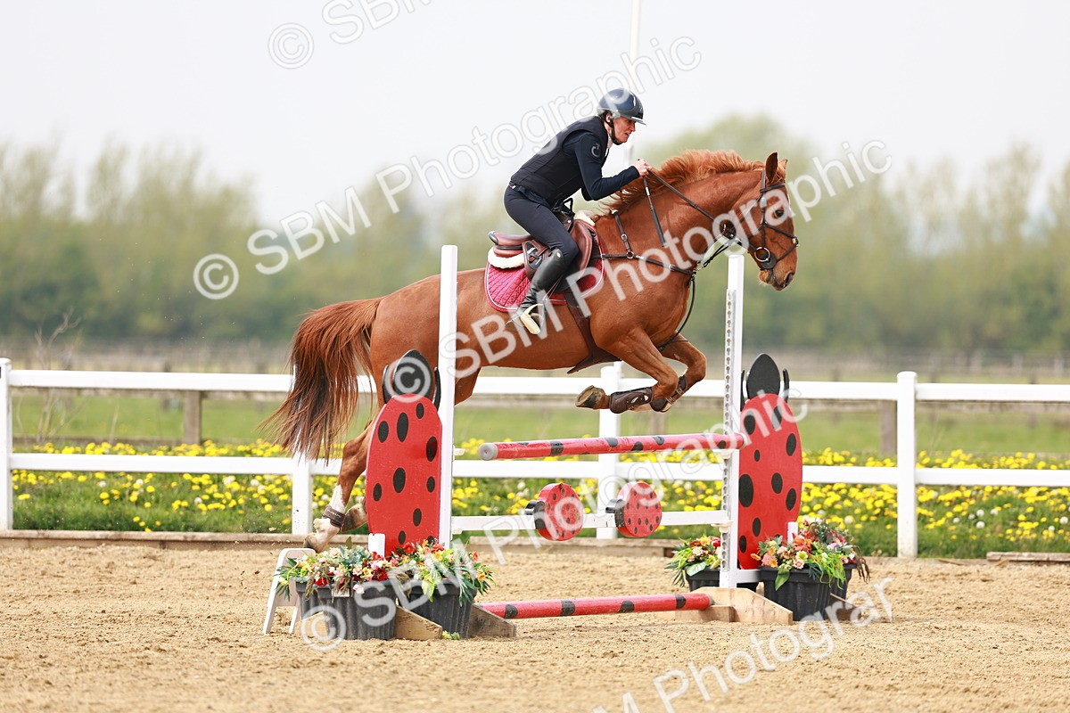  - Class 17 - Senior 1.05m