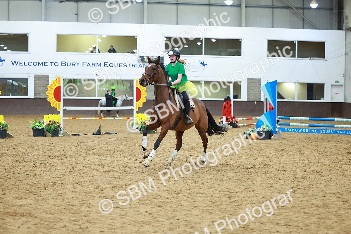 SBM_002813 - Class 4 - Pairs