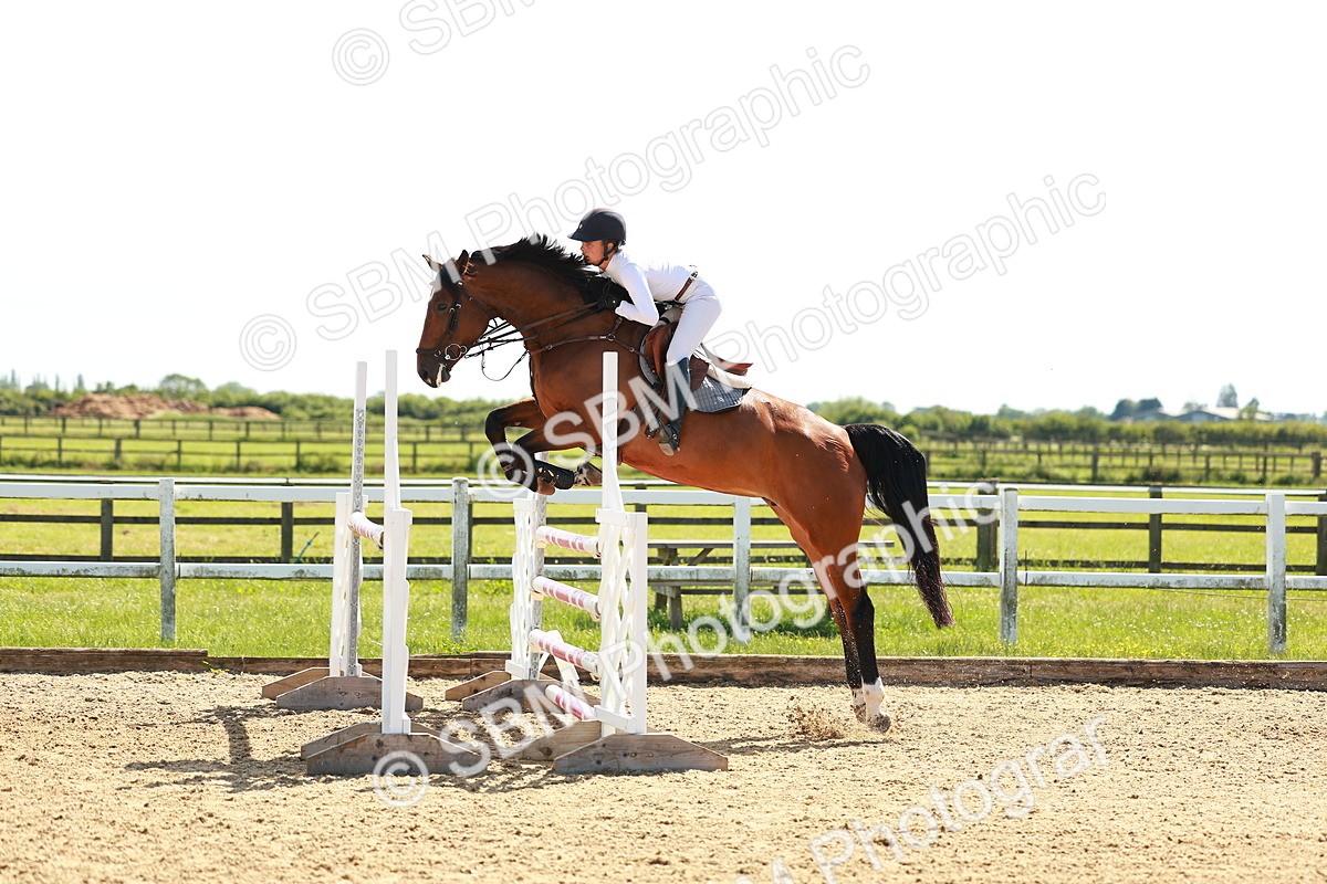SBM_002784 - Class 4 - Senior Newcomers - 1.10m