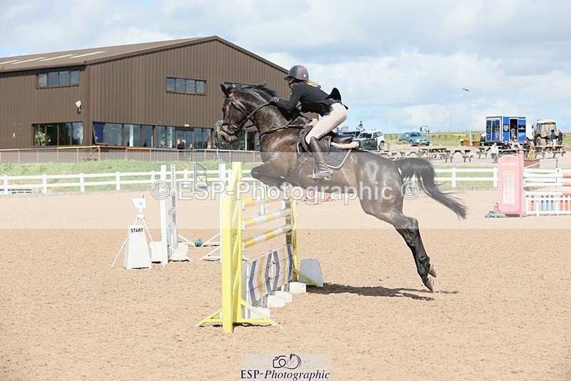 250528-153250-01666 - Cls 6 Foxhunter and 1.20m Open