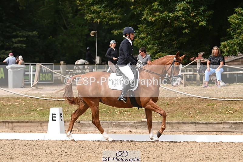 250719A-113246-04398 - 039-Caroline.Toman-D-Pandora.Ramall