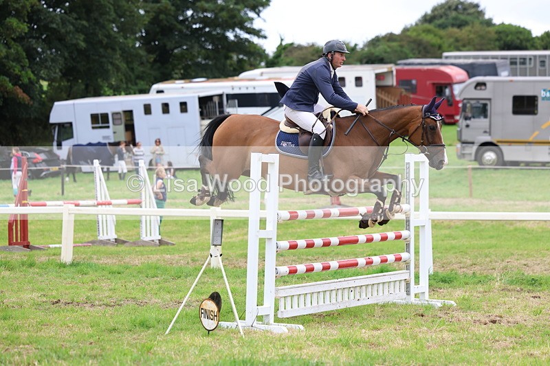 3E7A8476 - Class 8: Senior Foxhunter/1.20m open