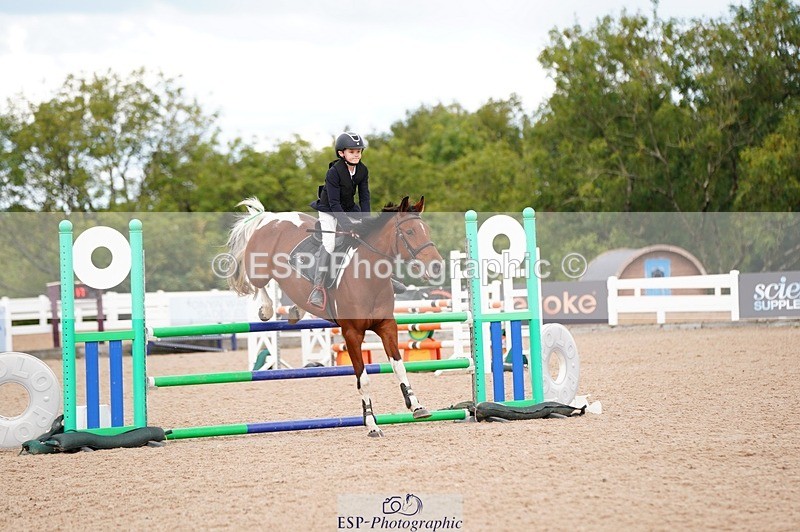 250921-143806-04091 - Cls 27+28 Club and Schools 1m