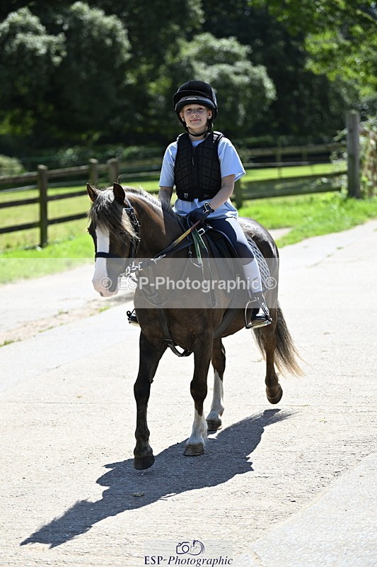 240728B-141708-00476 - Theo and Gemma's Groups Indoor