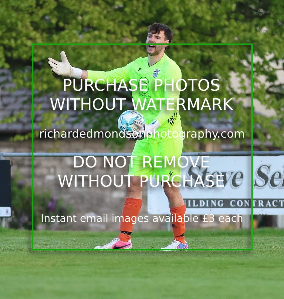 533A9682 - Kendal County Reserves vs Calthwaite Junior Reserves (12/5/26)