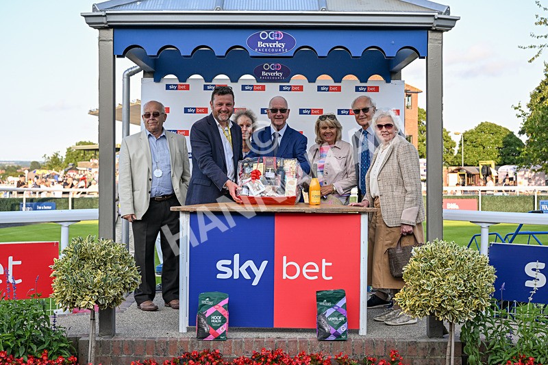 200726-Race 3-It Just Takes Time-3323 - Race 3 19.30pm Skybet Go-Racing-In-Yorkshire Summer Festival Handicap