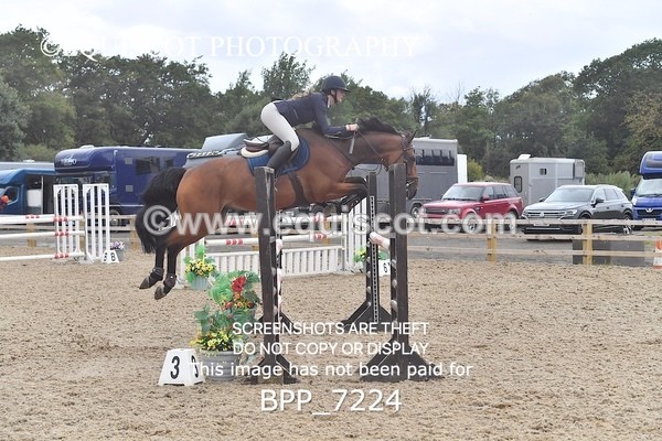 BPP_7224 - CLASS 5 Senior Foxhunter/ 1.20m Open