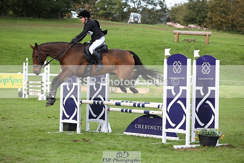 231022-132550-27705 - 478-SOARING.HEIGHTS-Samantha.Shaw-TrotUp+SJ