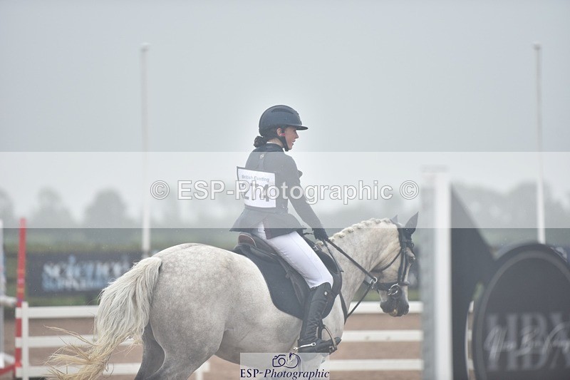 250830-145620-03746 - F-274-Isabella.Bonney