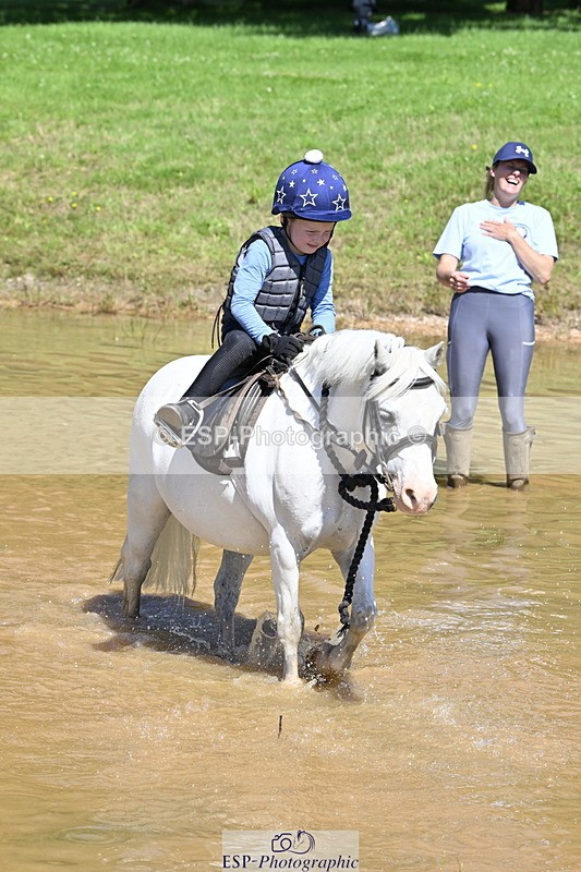 240728B-111352-01221 - Gemma's Group XC