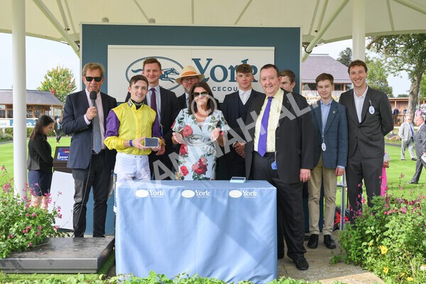 yr05092021r2-49 - Race 2 2.40pm John and Judith Marshall Memorial Stakes