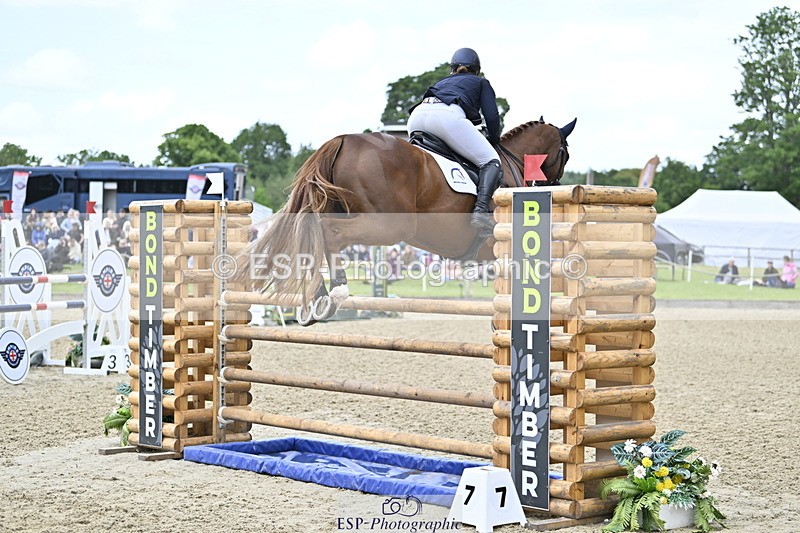 250525A-114135-17090 - B-322-Amelia.Winter-WOLK