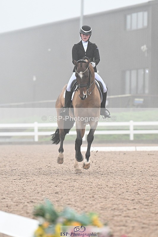 240217A-150250-03796 - 117-Jessie.Kirby-As.Well.de.la.Roche.CMF
