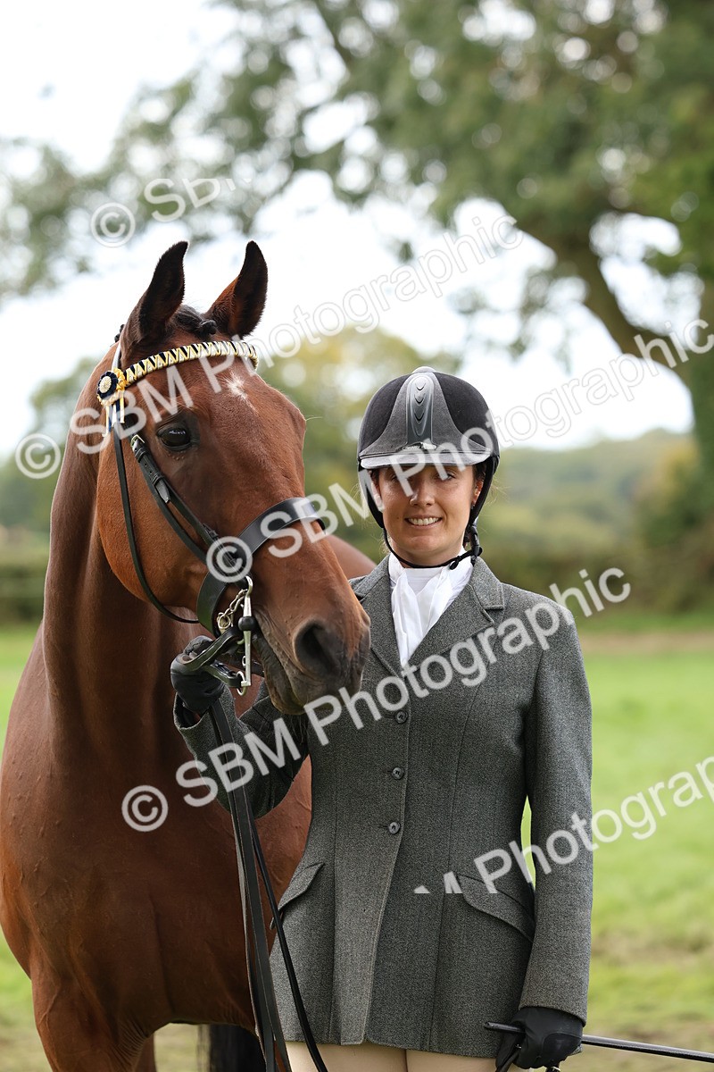 SBM_40780 - S25 -  Veteran In Hand