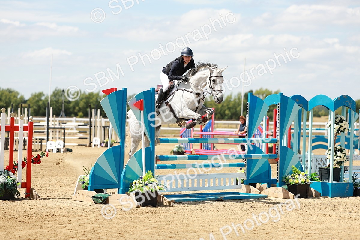 SBM_007403 - Class 3 - Senior Newcomers - 1.10m Open