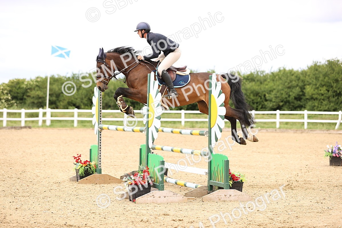 SBM_007776 - Class 19 - Senior Newcomers - 1.10m
