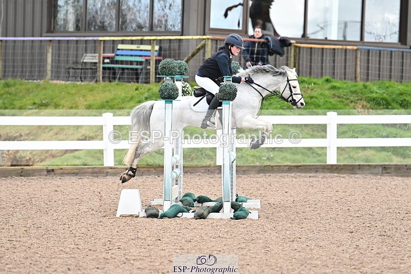 240310A-093018-01579 - Cls 1 Pony Intro 70cm