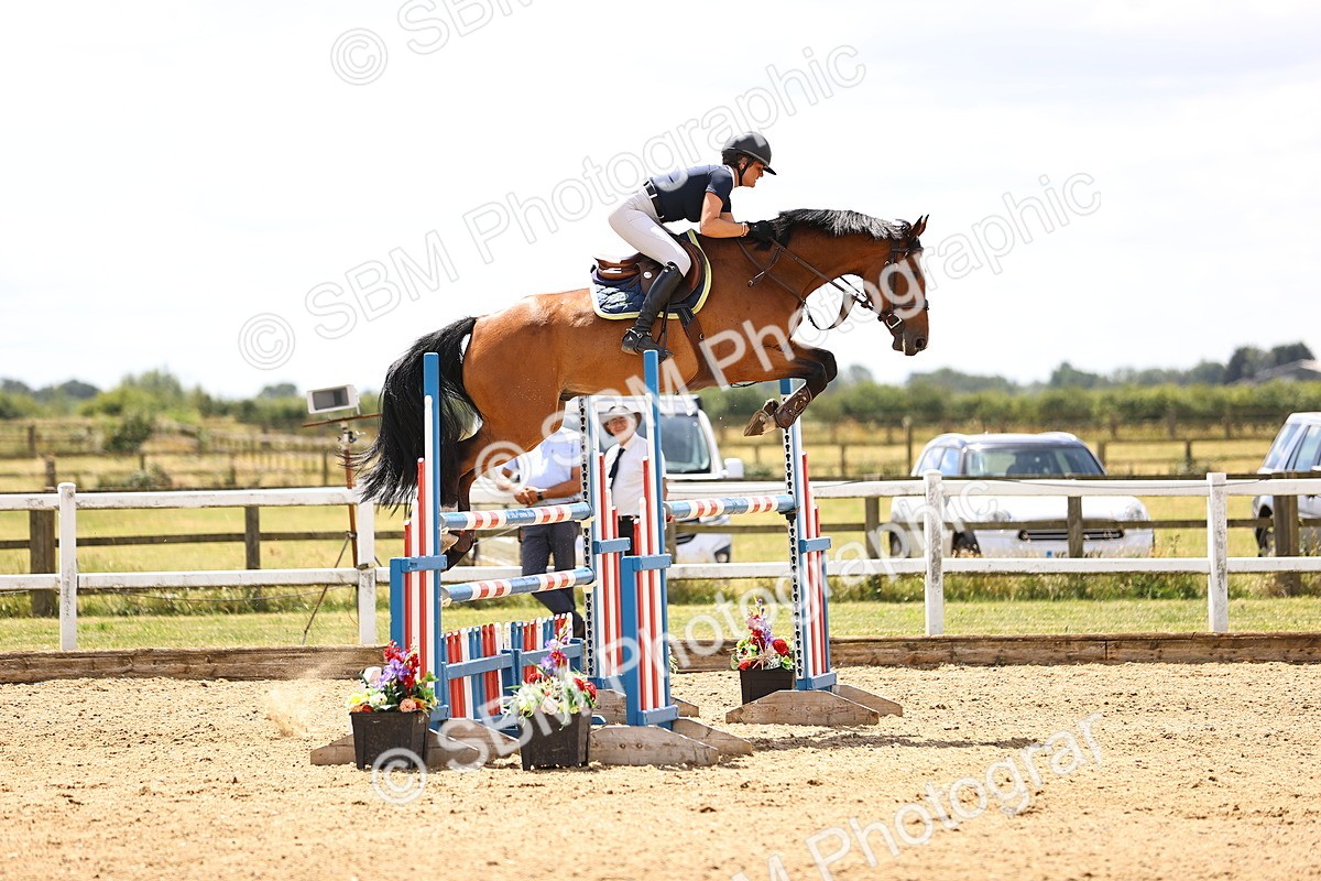 SBM_003826 - Class 22 - Senior Foxhunter 1.20m