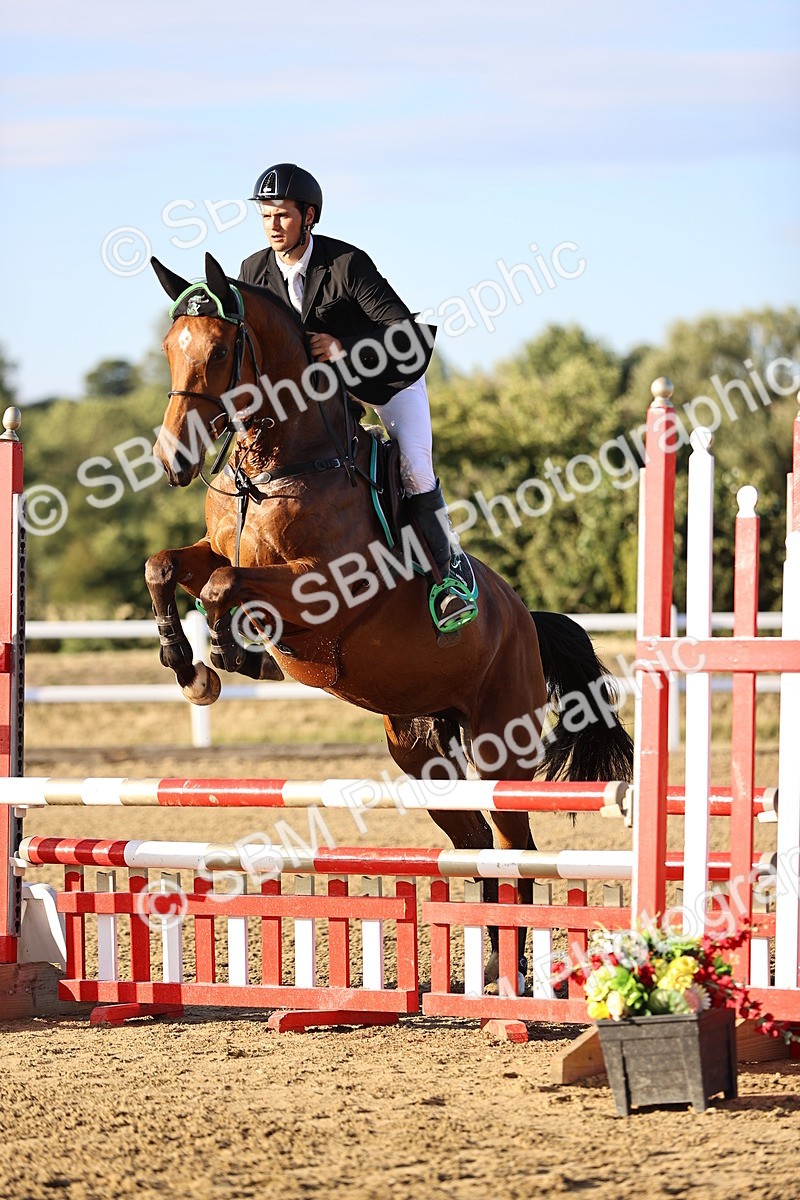 SBM_012470 - Class 12 - Senior British Novice - 90cm Open