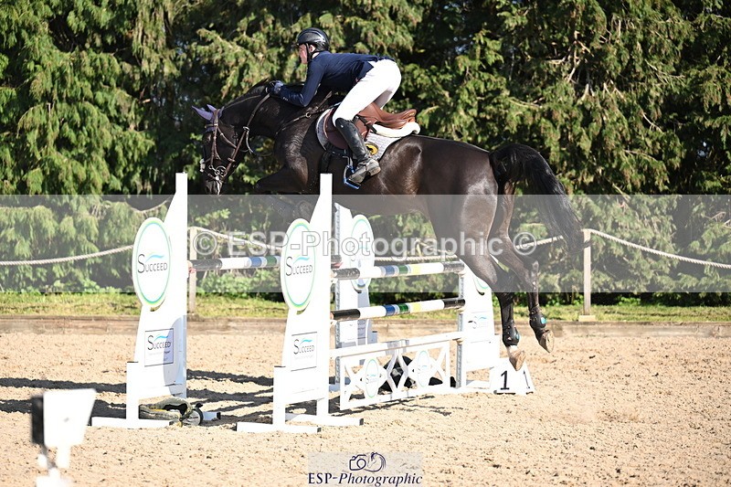 260321A-144740-00984 - 6 Foxhunter 1m 20 Open