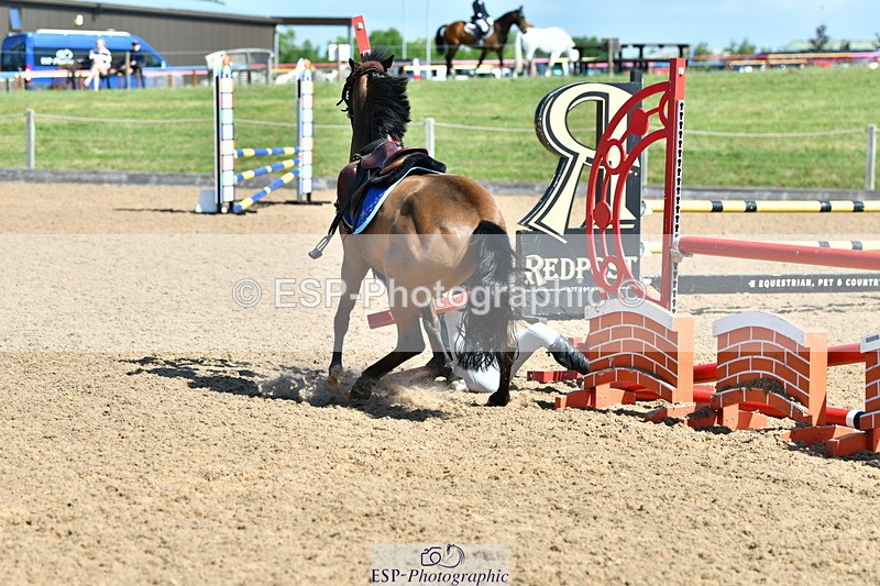 230624A-101947-00266 - Cls 37 Springboard 128 + 138cm