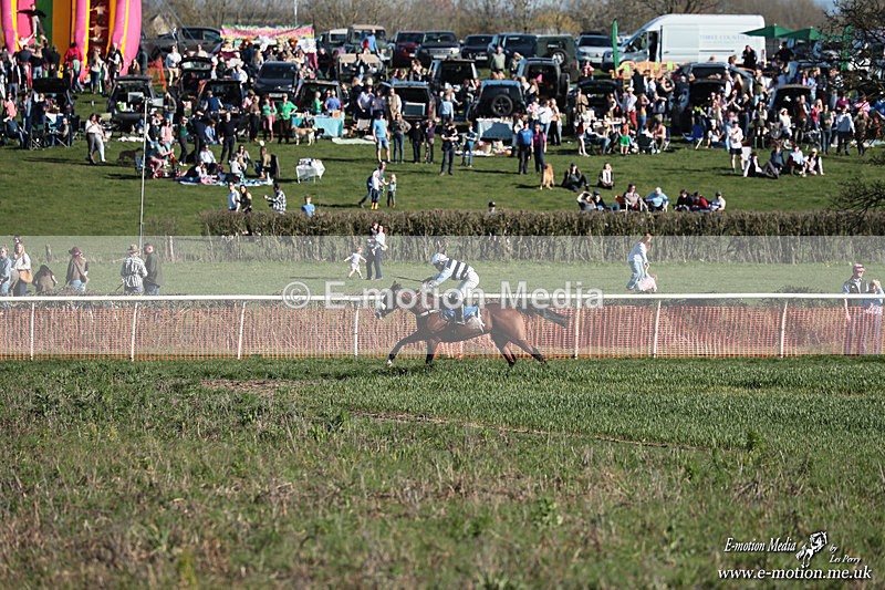 PtP 210326 574 - VWH Cirencester Races 21/03/26