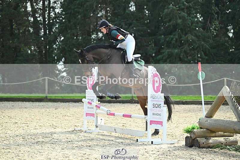 250309A-140218-01549 - Cls 03 90cm 13.50 to CW