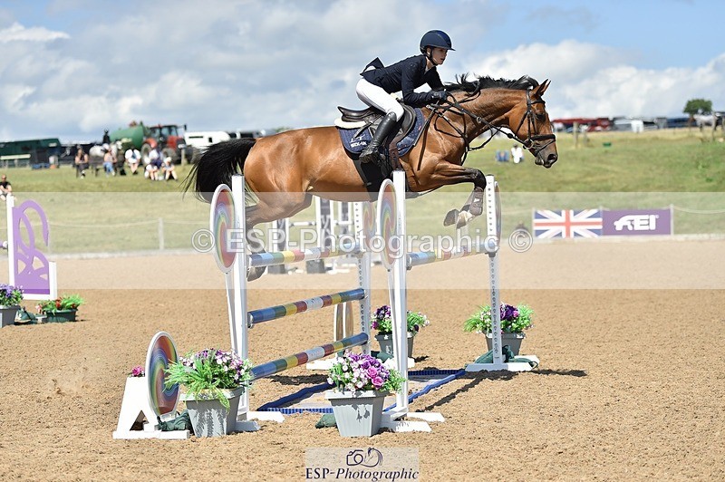 250628-145614-05617 - Cls 12 Newcomers Jump offs & Presentations