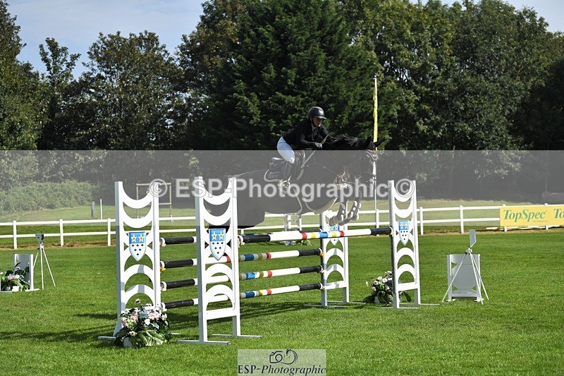 230908-112423-01124 - Cls 2 Snr Foxhunter & 1.20m Open