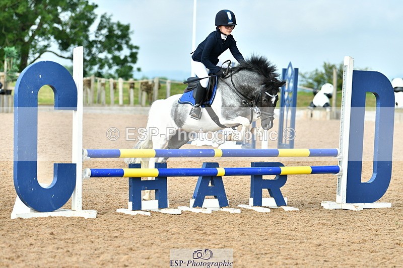 230624A-091140-00072 - Cls 36 Stepping Stones 128 & 138cm