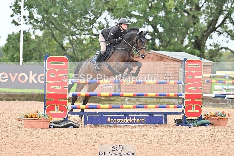 251003-135141-01221 - Cls 3 Foxhunter and 1.20m