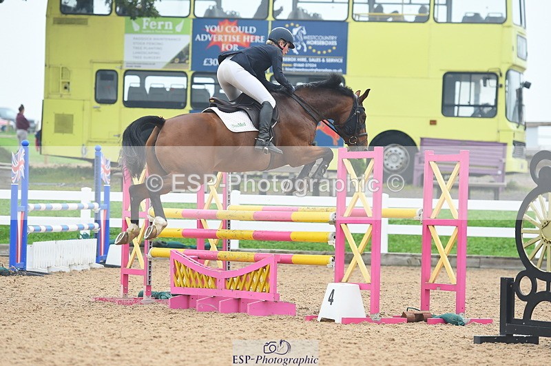 230916A-151540-04646 - Cls 25 1.10m Amateur Qualifier