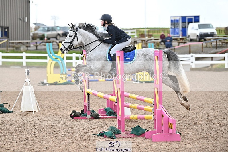 240310A-092756-01567 - Cls 1 Pony Intro 70cm