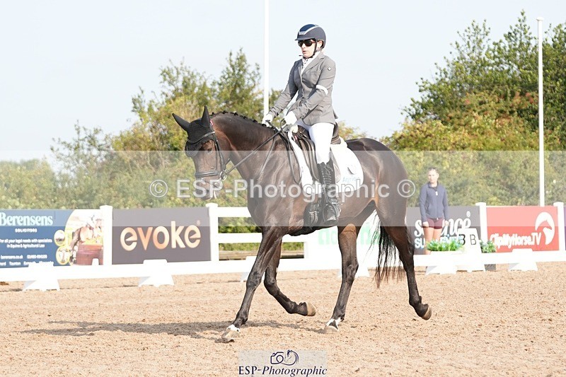 250817-093629-07569 - 094-Alicia.GriffithsSeagry.Danita