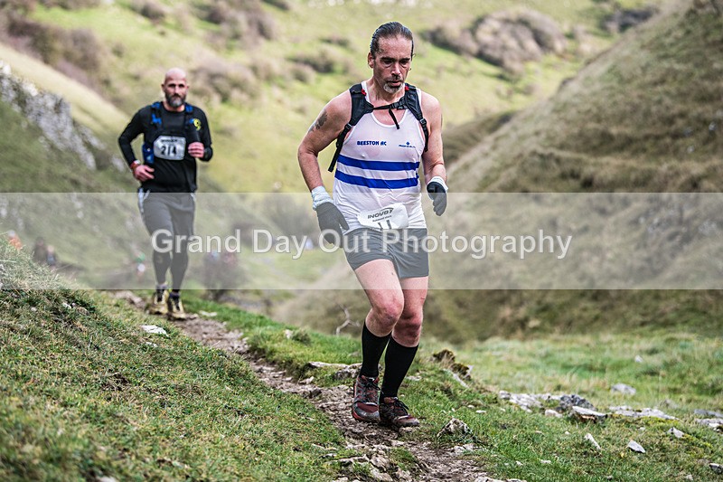 Litton-625 - Litton Christmas Cracker Fell Race (Limestone Series) Sunday 14th December 2025