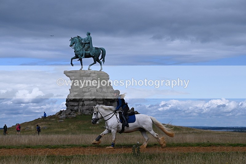 DSC_8749 - Time at Statue 14:33 to 15:10