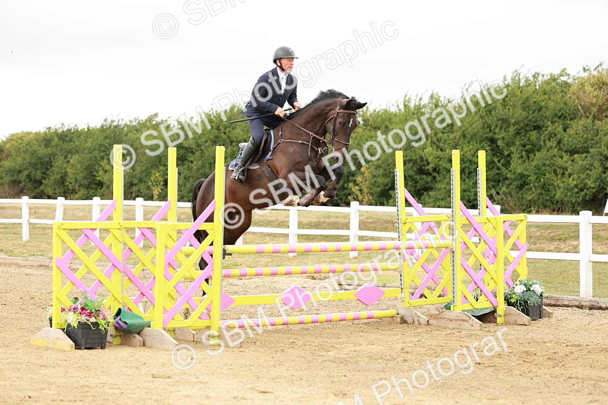 SBM_006876 - Class 2 - Senior Discovery - 1.00m Open