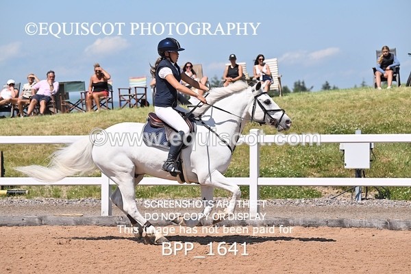 BPP_1641 - THU CLASS 3 Scottish Branch North West Junior Championship **Viewing/Selection class for 148 teams**