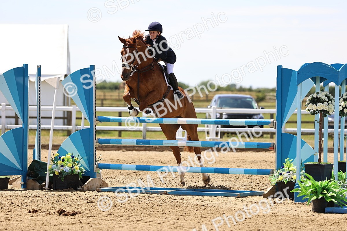 SBM_010155 - Class 9 - Senior Foxhunter - 1.20m Open