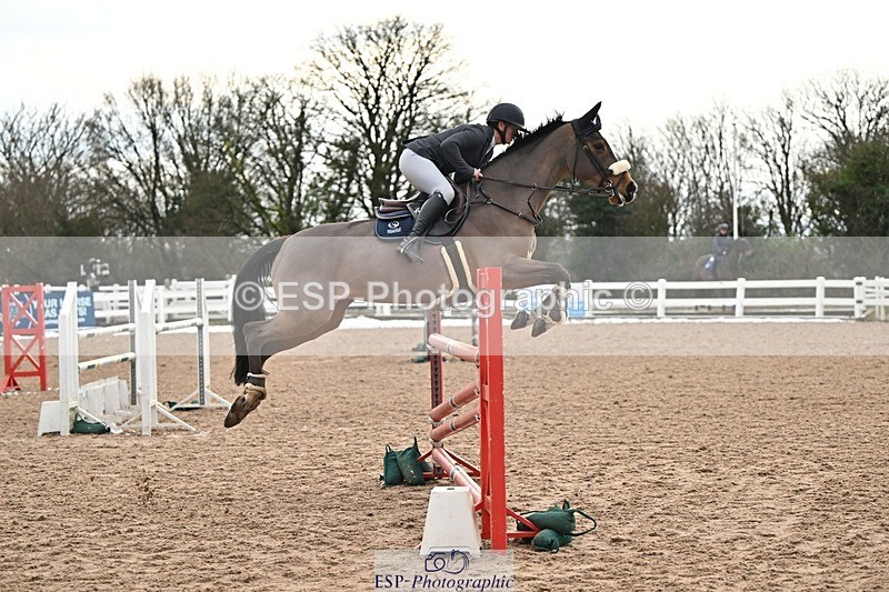 250111-135240-00520 - Cls 12 Newcomers and 1.10m Open