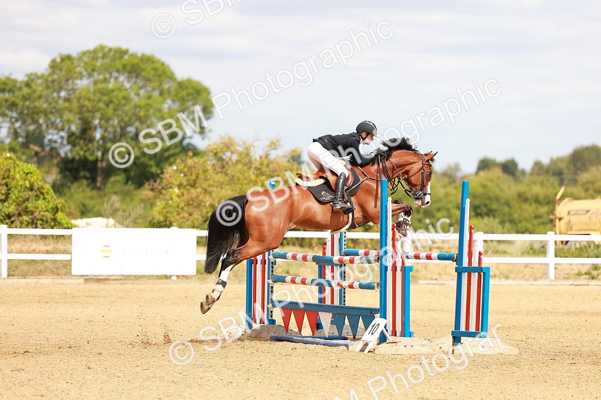 SBM_006597 - Class 4 - Senior British Newcomers - 1.10m